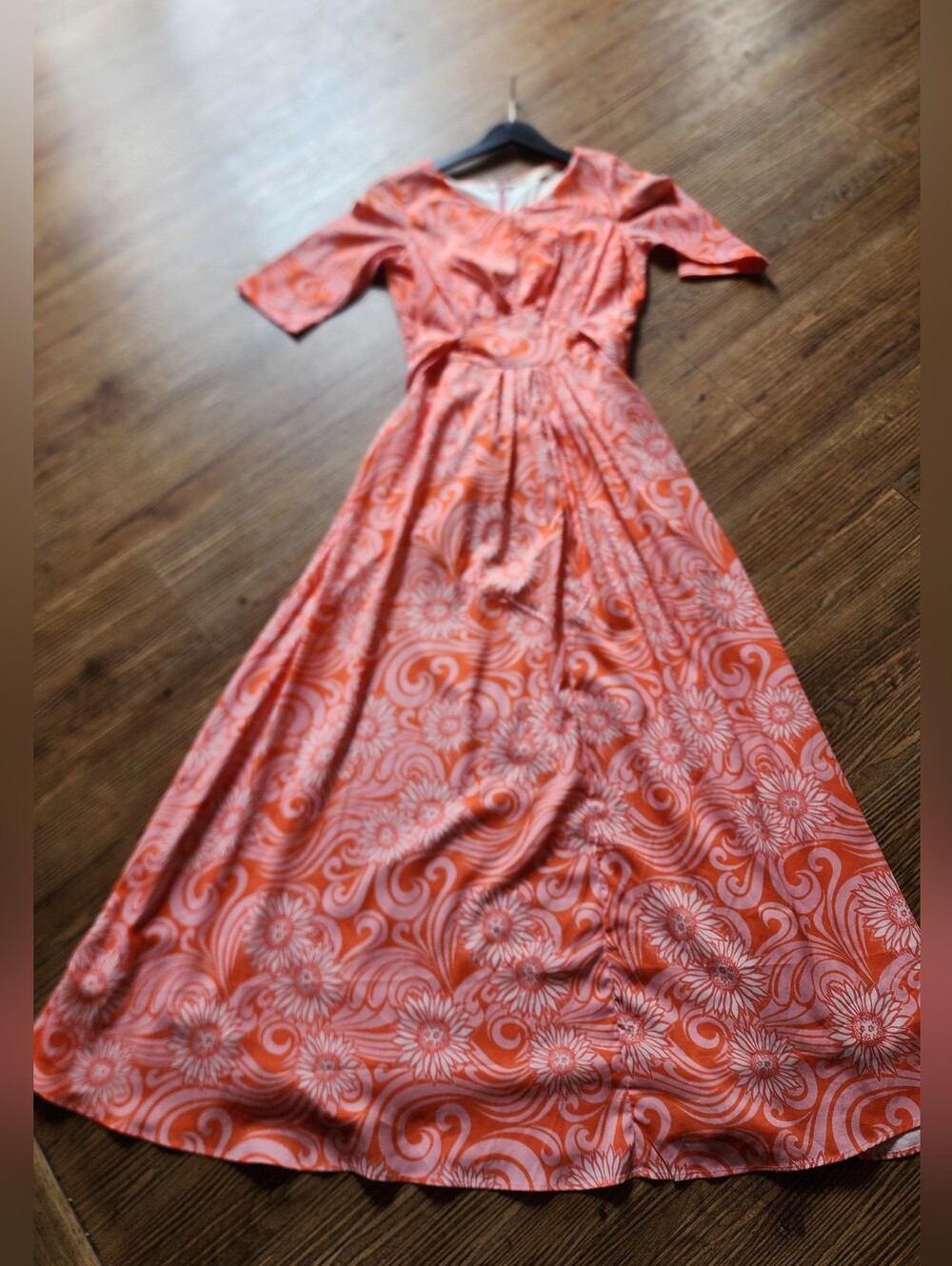 Size Xs Wayword  Fancies. Coral Floral Swirl Maxi Dress